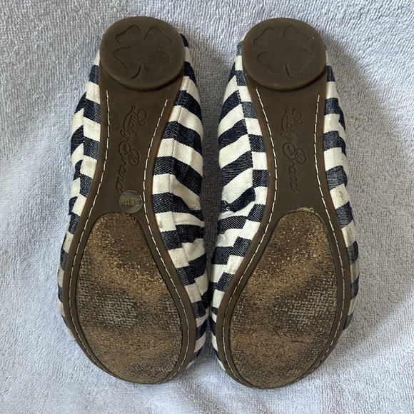 Lucky Brand flats, elastic and comfy, size 7.5 B / 37.5 - Picture 5 of 9